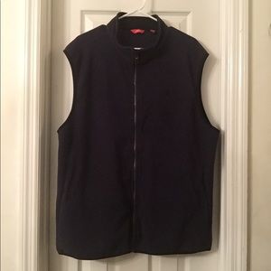 IZOD Men’s Lightweight Polar Fleece Vest XL